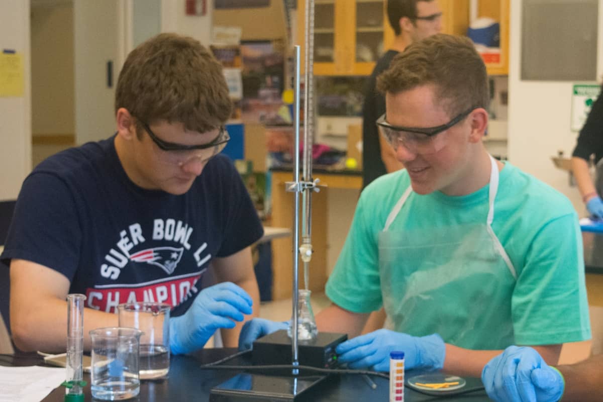 Kids doing science experiment at the Boston Leadership Institute