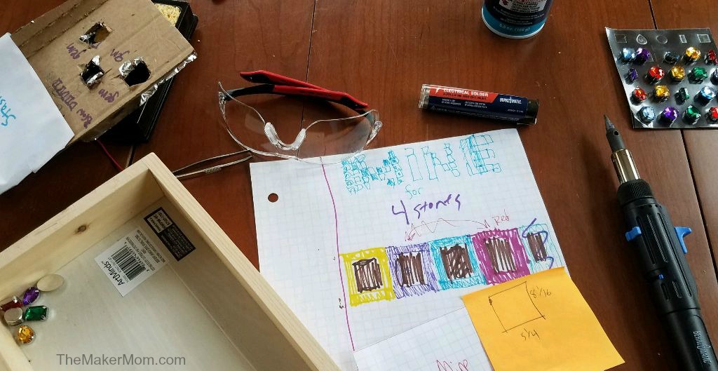 Make a Minecraft-themed DIY Operation game with The Maker Mom!