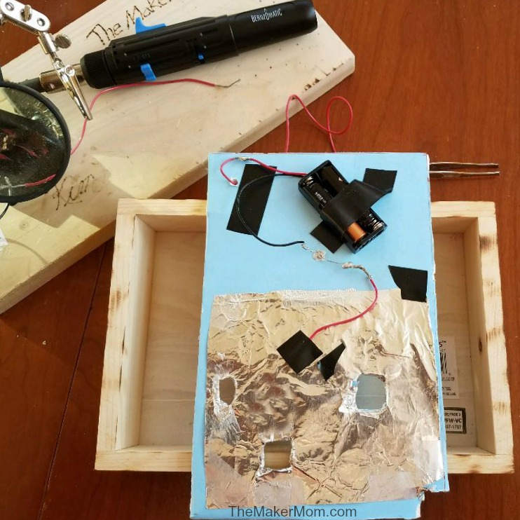 Make a DIY Operation game with The Maker Mom!